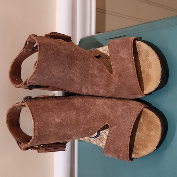 OTBT Flower Clild wedge sandals women's size 7 - Picture 5 of 9